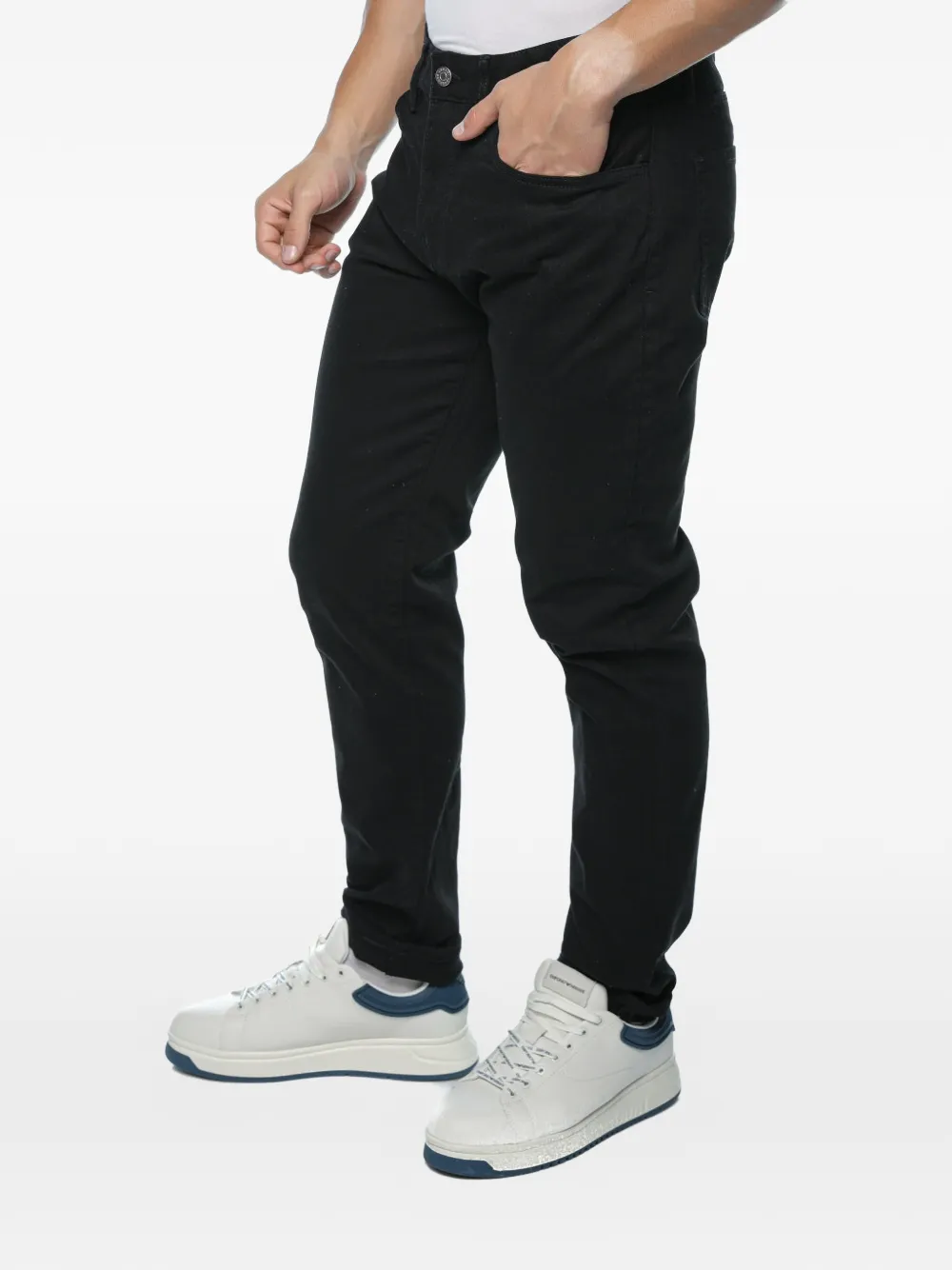Armani Exchange Slim-fit jeans met geborduurd logo Zwart