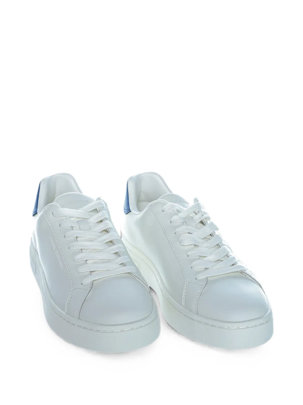 Armani Exchange Leren sneakers Wit