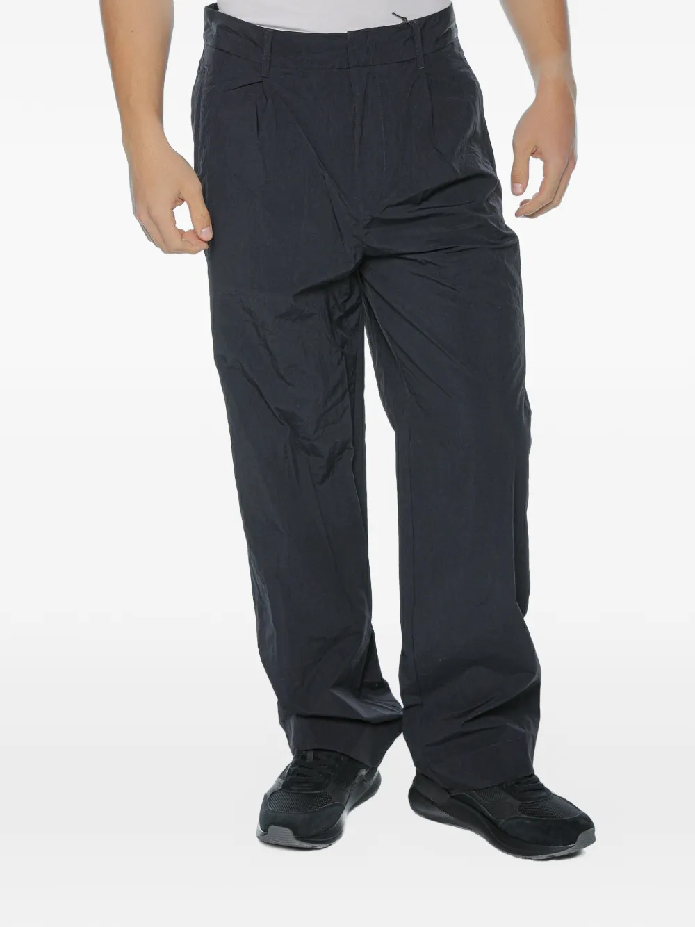 Armani Exchange pleated-front crinkled trousers - Blau