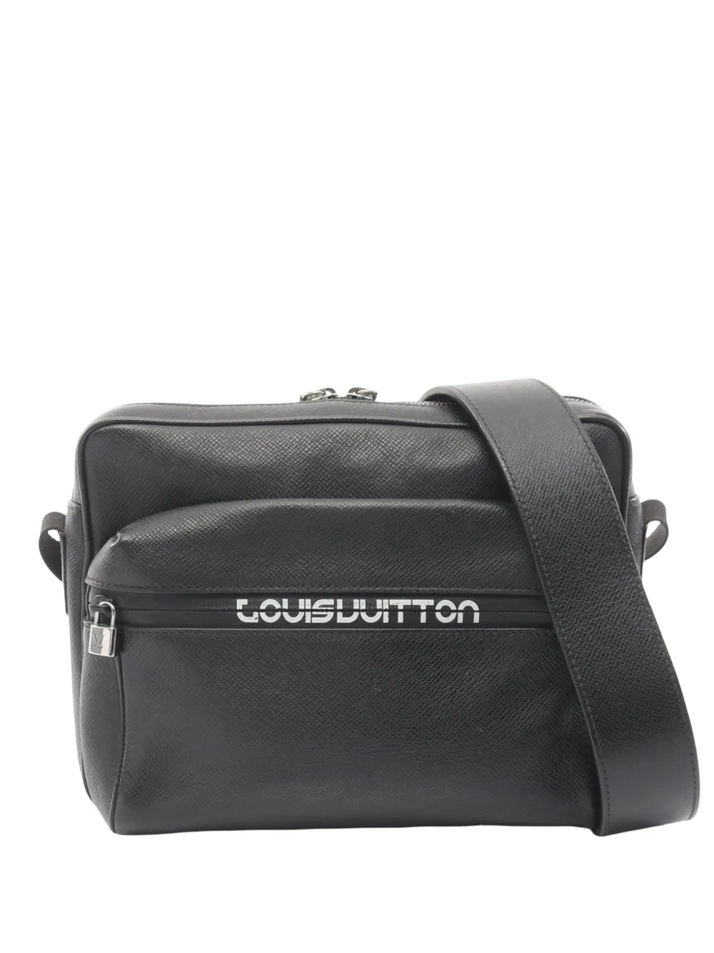 Louis Vuitton Pre-Owned 2017 Taiga Outdoor Messenger PM crossbody bag - Black