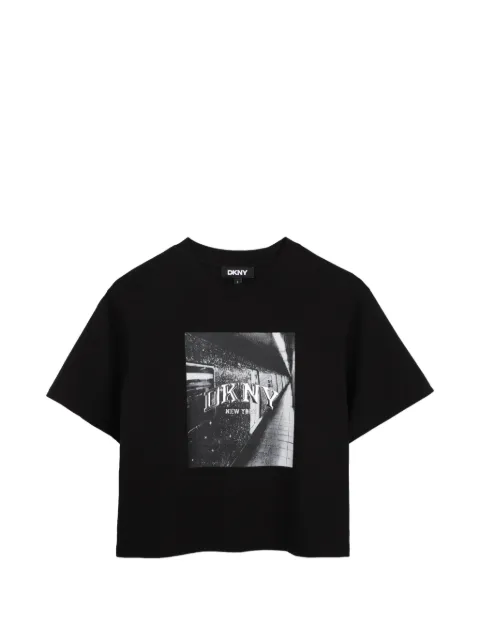 Dkny Kids playera con estampado gráfico