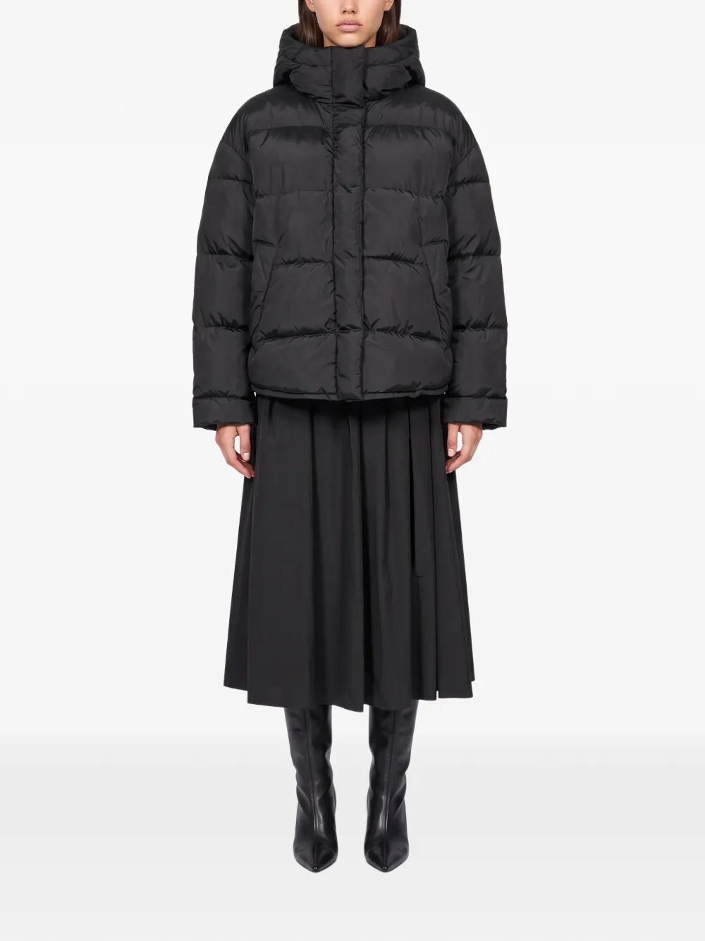 Weekend Max Mara hooded quilted coat Zwart
