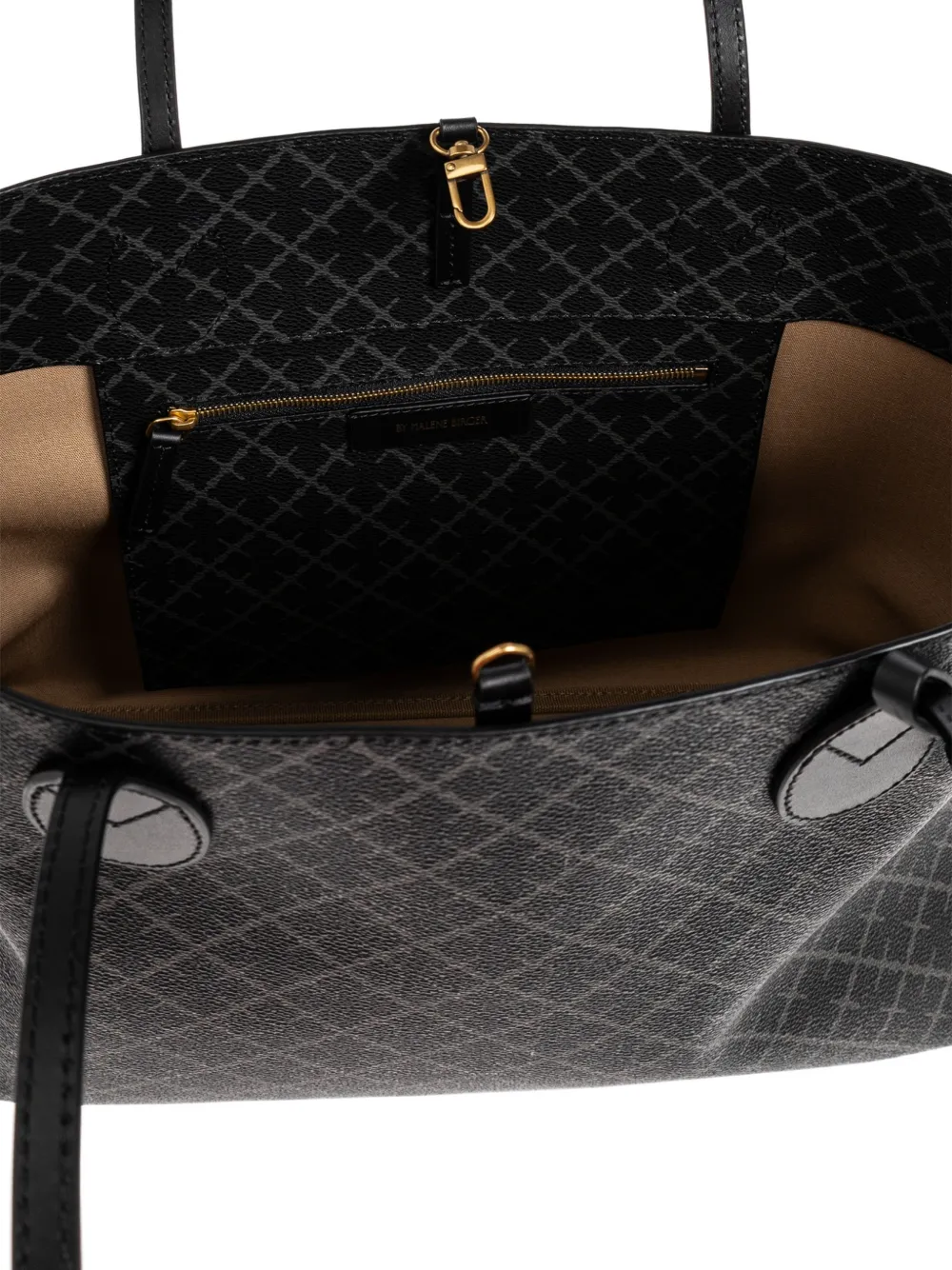 By Malene Birger Medium Abi shopper met monogram Zwart