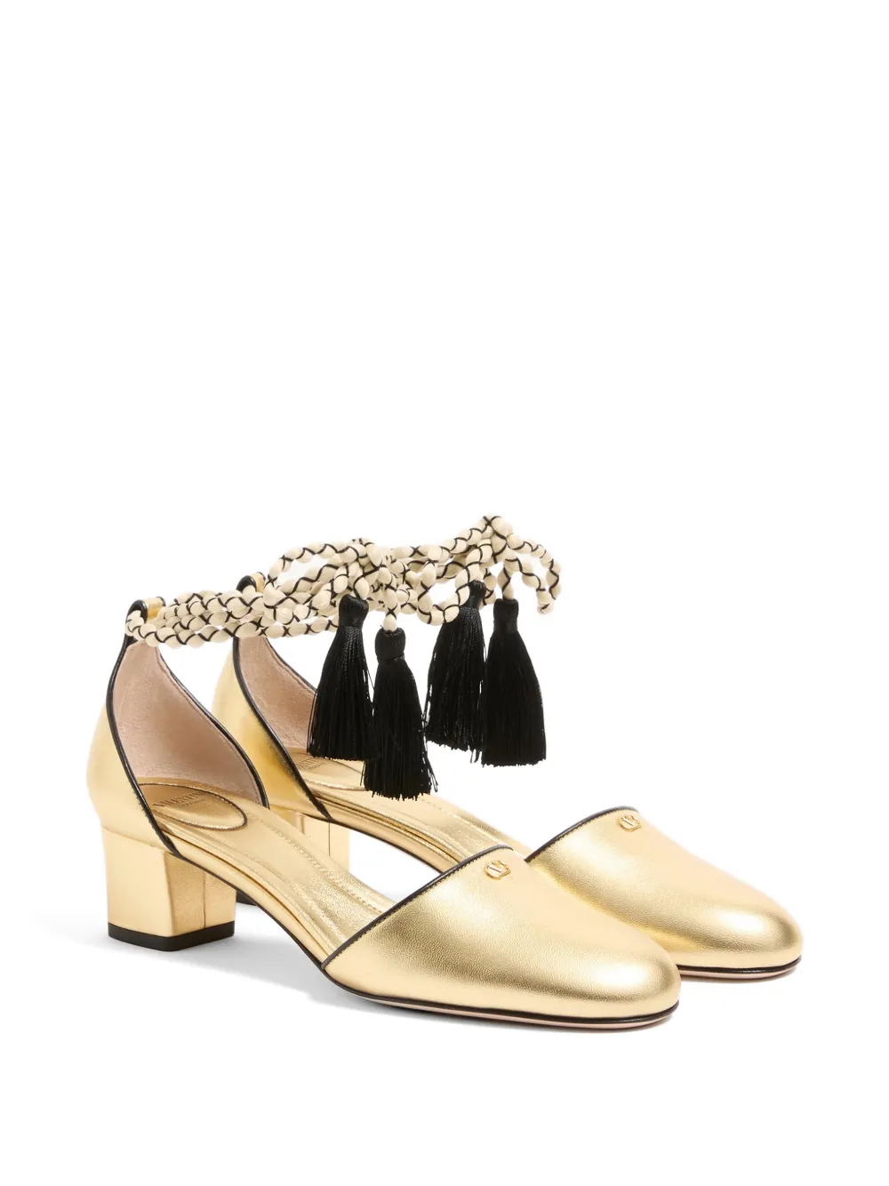 Valentino Garavani D'Orsay Bondie pumps van gelamineerd nappa leer Goud