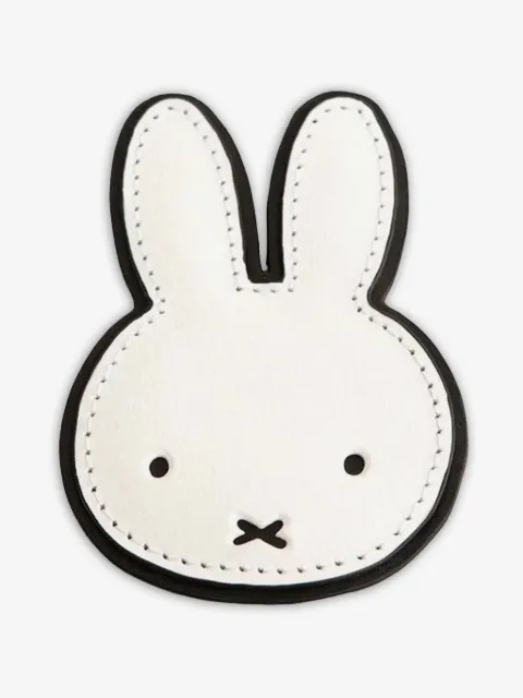 Andres Gallardo брошь Miffy