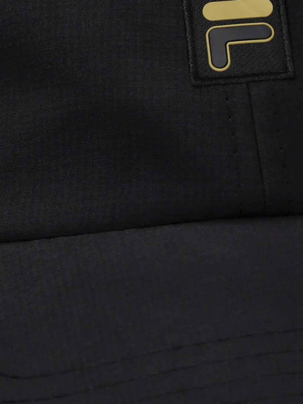 Fila Hylo pet met logo-patch Zwart