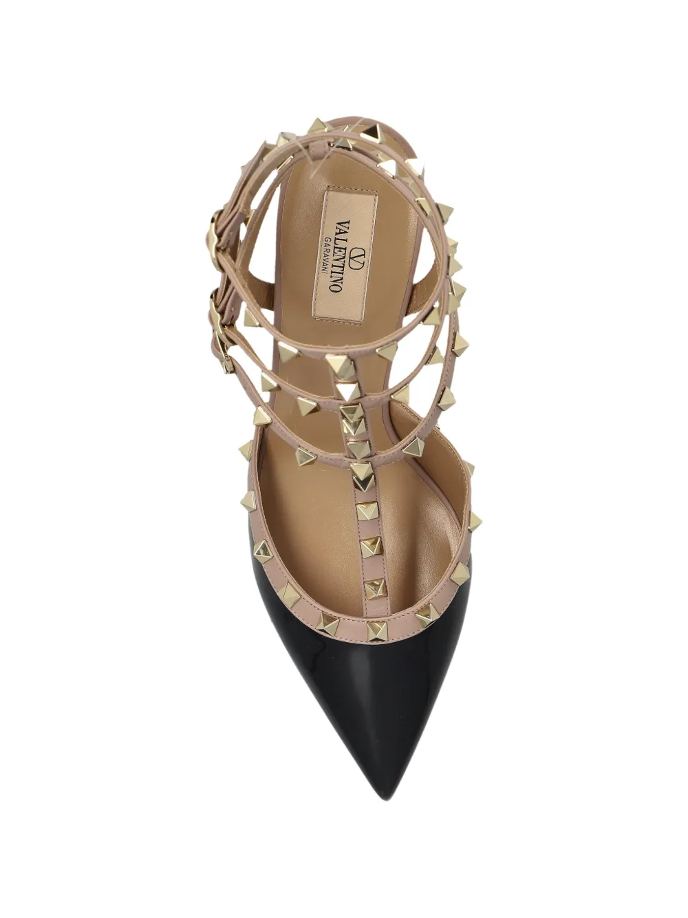 Valentino Garavani Rockstud pumps Beige