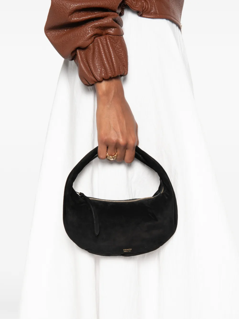 KHAITE Kleine Olivia suède shopper Zwart