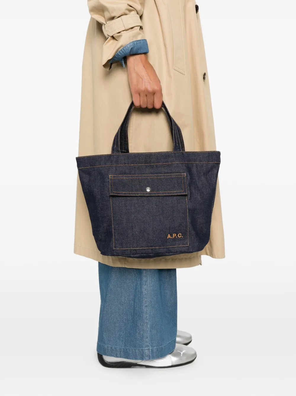 A.P.C. Jade shopper met geborduurd logo Blauw