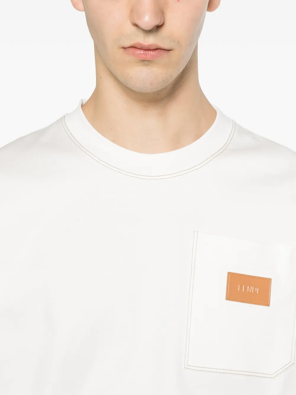 FENDI T-shirt met logopatch Wit
