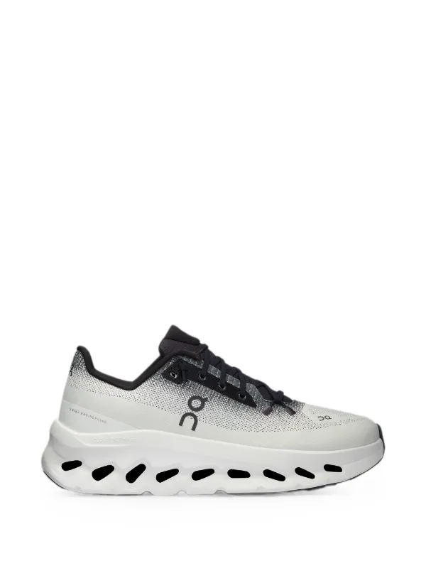 On Cloudtilt Sneakers | ホワイト | FARFETCH JP