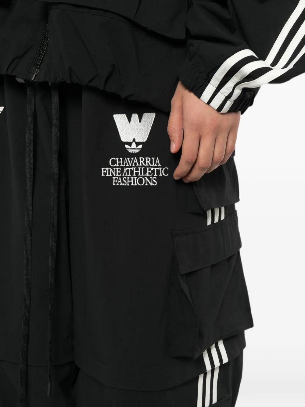 adidas cargo-pocket track pants Zwart