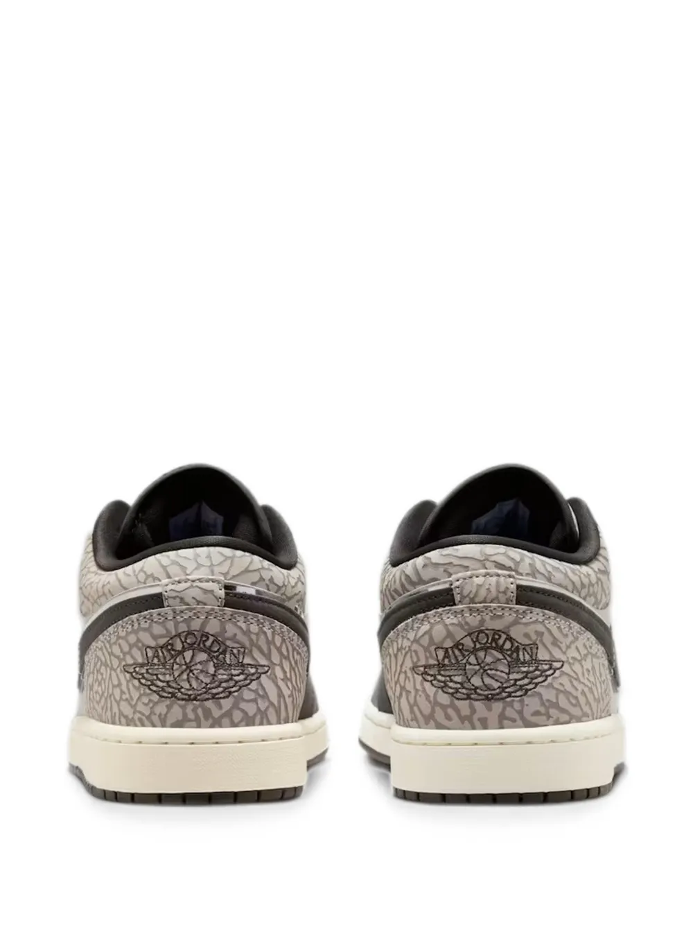 Jordan Air 1 Low SE sneakers met olifantprint Grijs