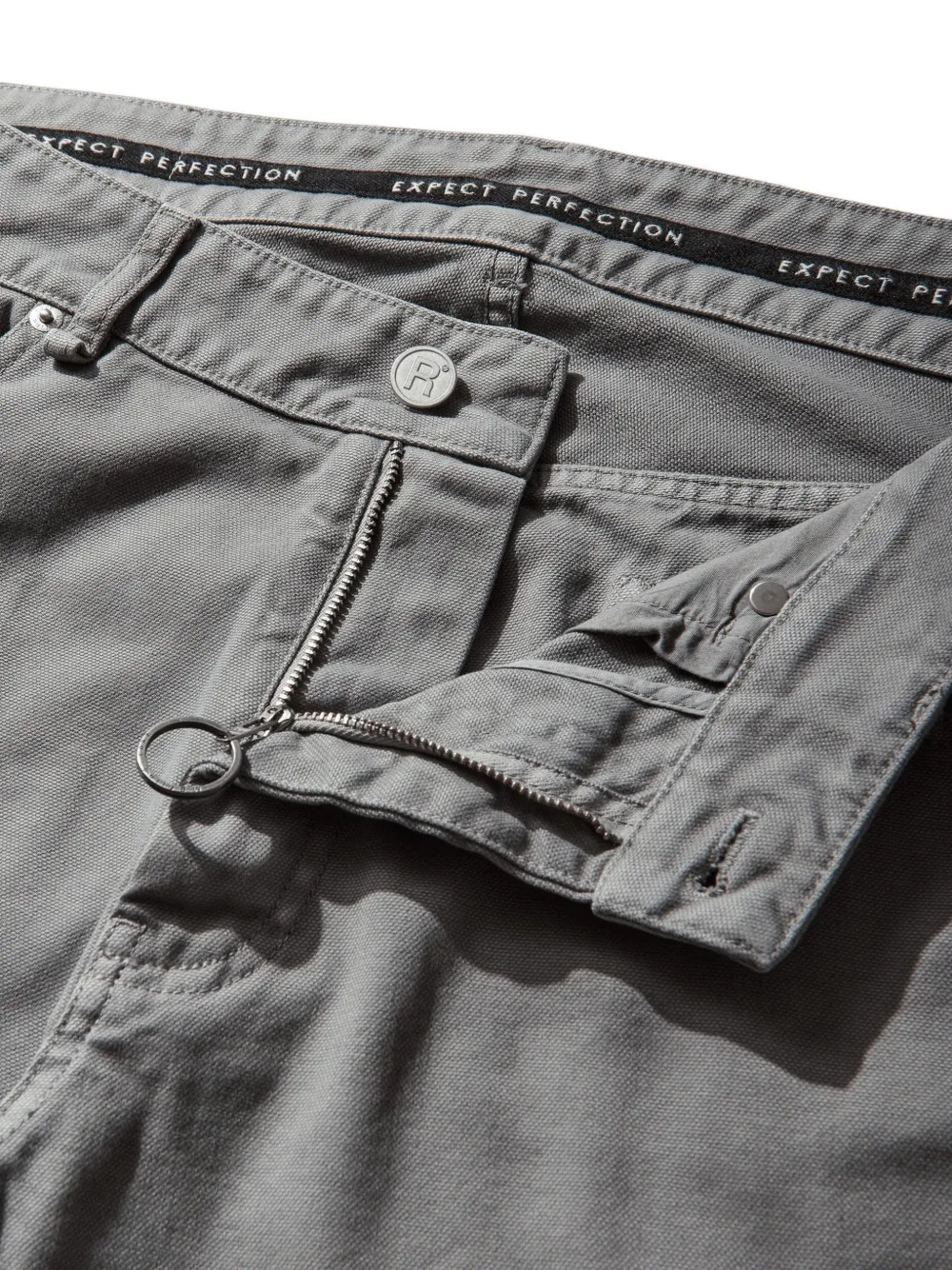 Martine Rose Broek met logopatch en vlakken Grijs