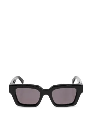 Off-White Eyewear スクエアフレーム サングラス | ブラック | FARFETCH JP