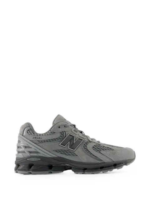New Balance panelled lace-up sneakers