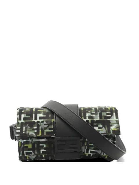Fendi Pre-Owned 2000s Zucca Mamma Baguette belt bag