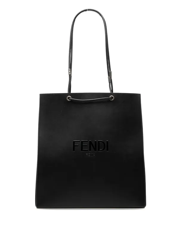 Fendi Pre-owned 2010-2026 Medium Leather Pack Shopping Satchel in Black