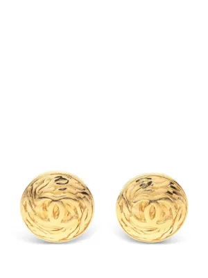 Chanel Pre-Owned ターンロックロゴ ブローチ 通販 - FARFETCH