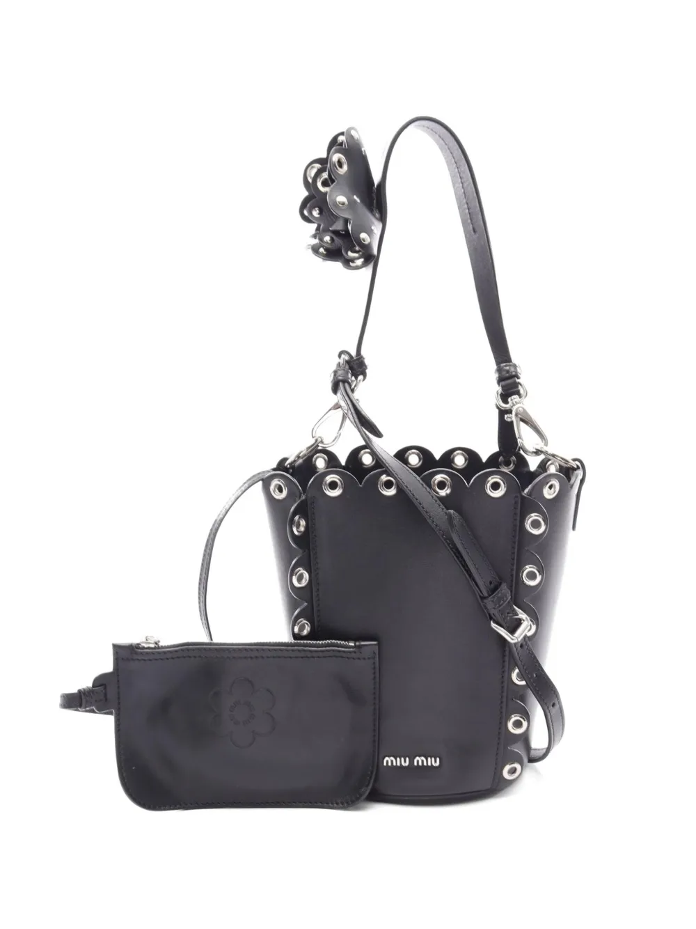 Miu Miu Pre-Owned 2010s eyelet-embellished bucket bag - Schwarz