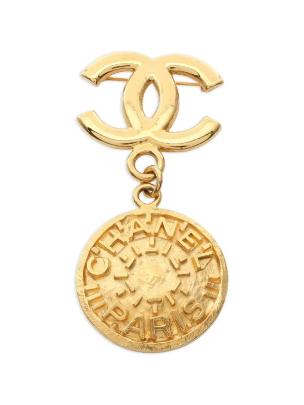 Chanel Pre-owned 1986-1988 CC Logo Brooch in Gold