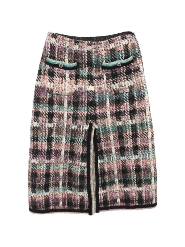Check skirt