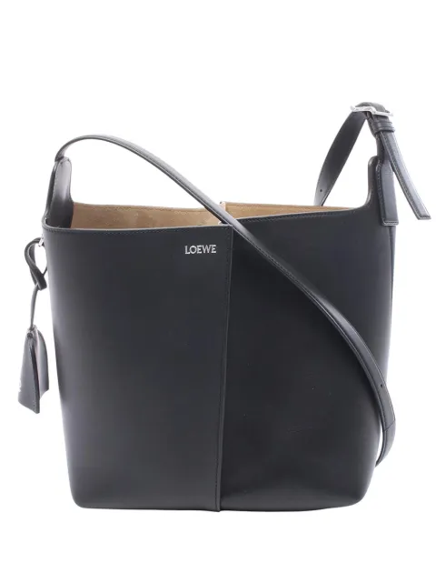 Loewe Pre-Owned 2010-2026 Medium Calfskin Bilbao bucket bag