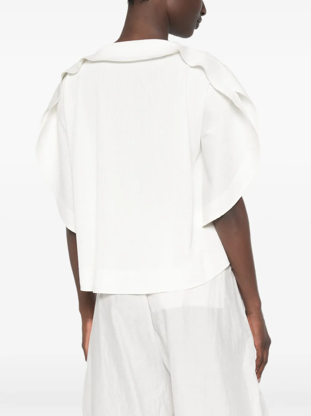 Pleats Please Issey Miyake A-POC Slice Shirt | White | FARFETCH