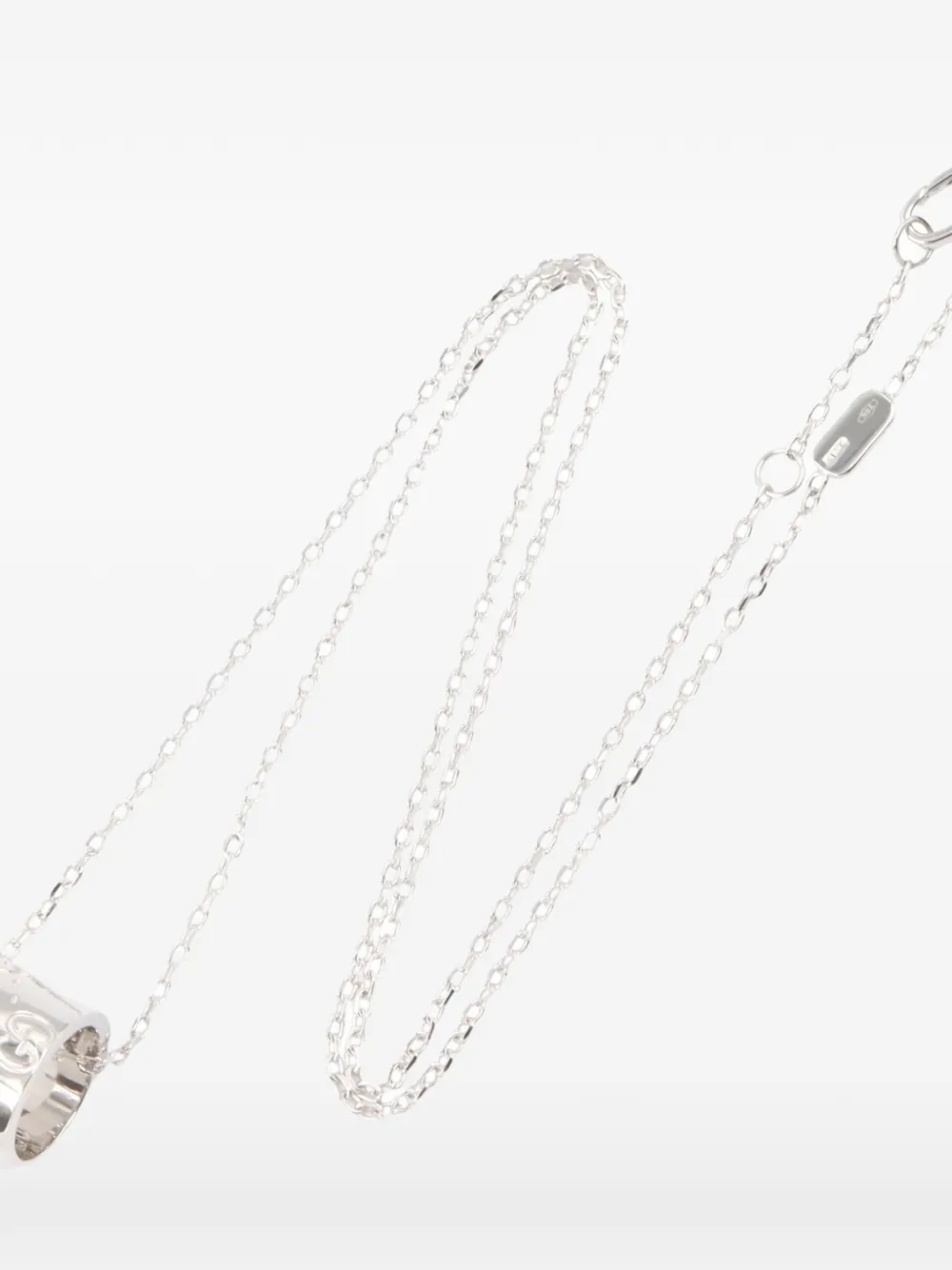 Pre-owned Gucci 2010s Icon Pendant Necklace In Silver