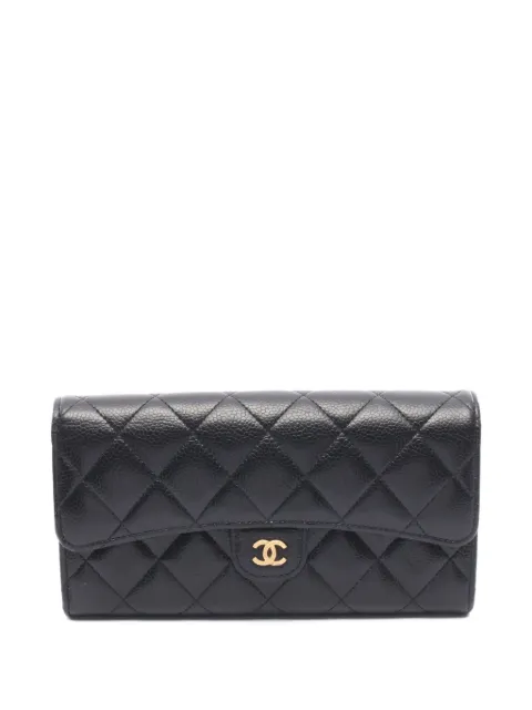 CHANEL Pre-Owned 2021-2022 Matelassé Caviar wallet