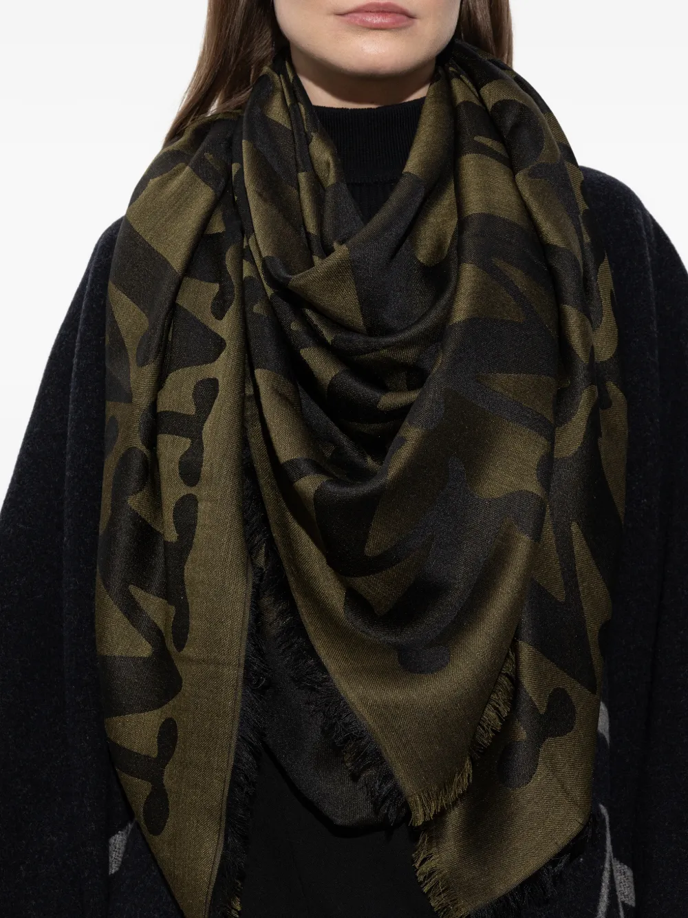 Max Mara Edro sjaal met logo-jacquard en franje Groen