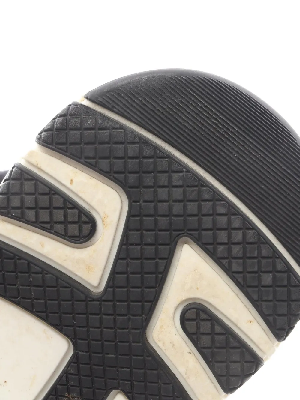 CHANEL Pre-Owned 1986-1988 CC-logo low-top Sneakers | Pink