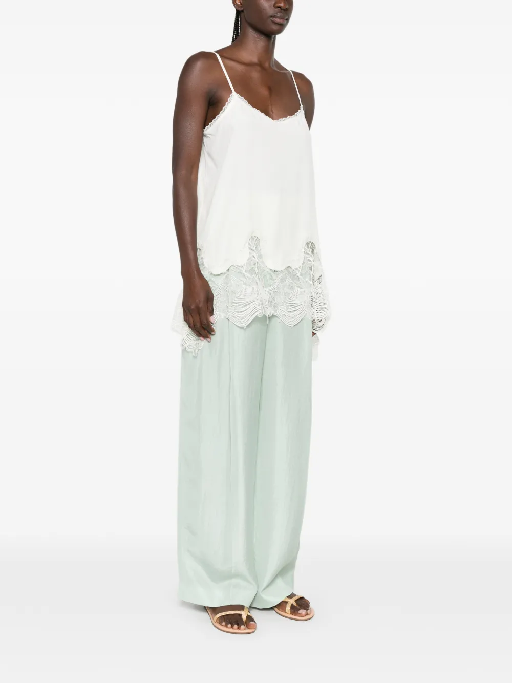 Fabiana Filippi Asymmetrische top met kanten afwerking en V-hals Beige