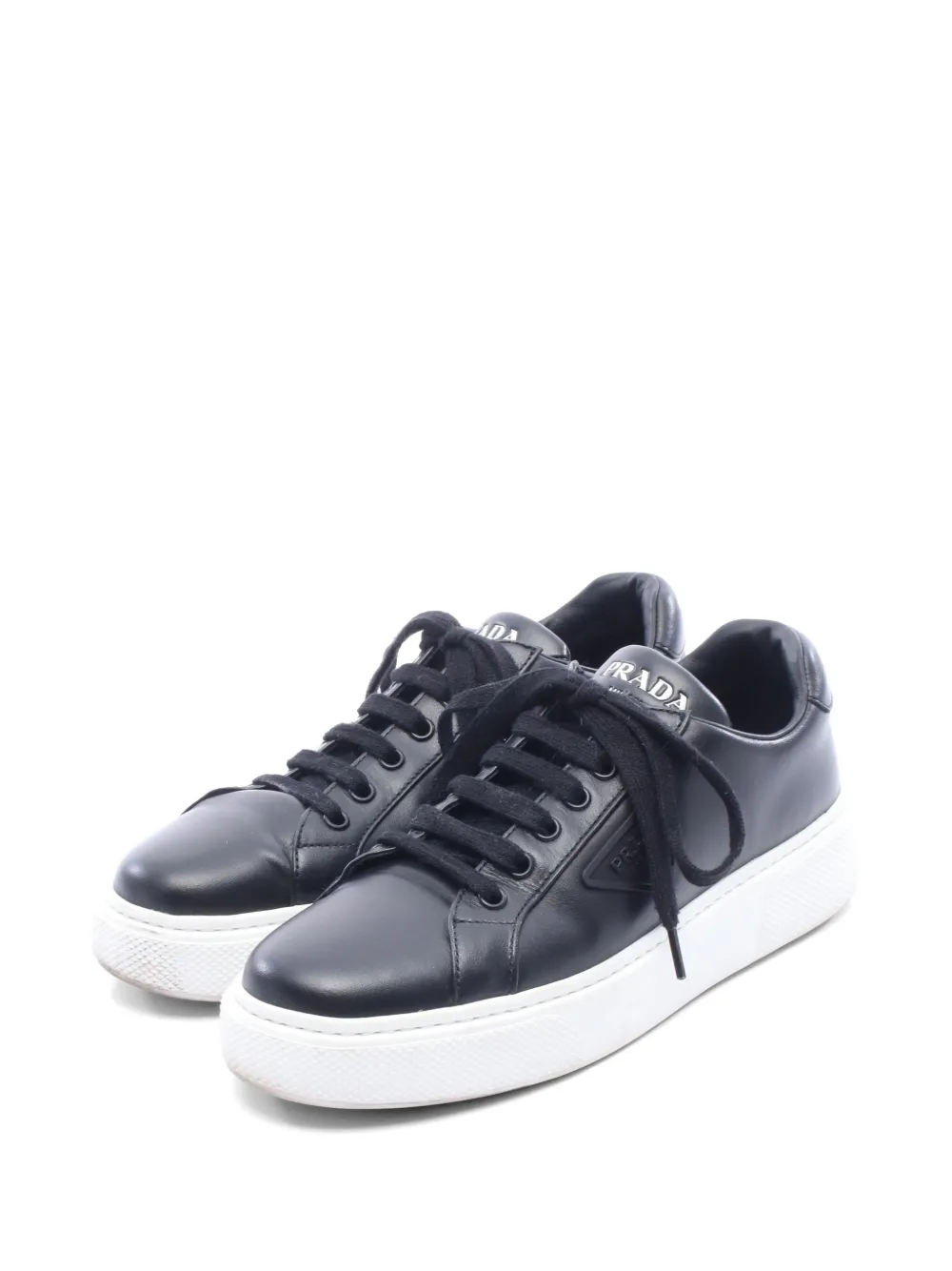 Prada Pre-Owned 2000s Triangle-logo low-top sneakers - Schwarz