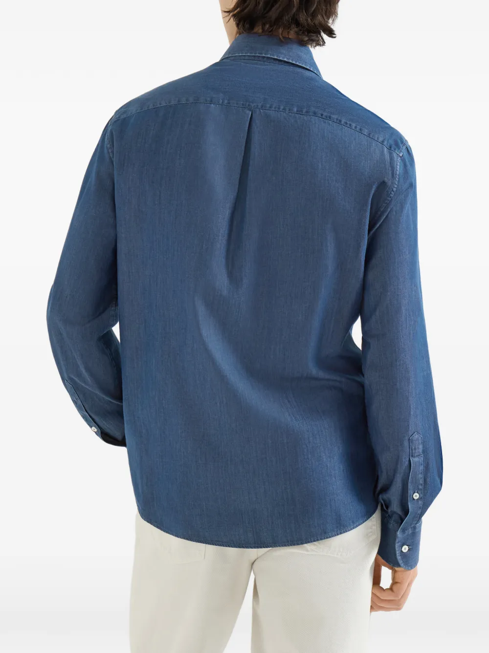 Brunello Cucinelli Lichtgewicht denim overhemd met Italiaanse kraag en borstzak Blauw