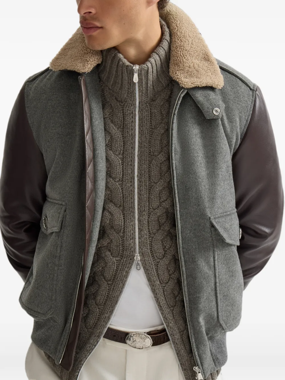 Brunello Cucinelli Nappa leren en kasjmier bomberjack met Thermore -vulling en afneembare lammy kraag Grijs