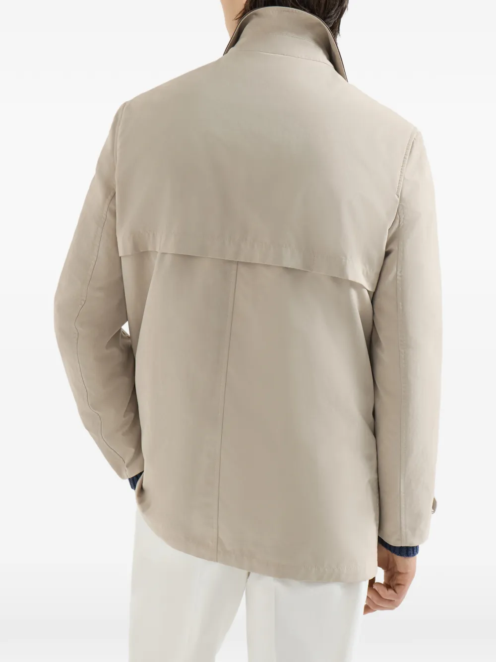 Brunello Cucinelli Waterbestendig microvezel jack met haaksluiting en nappa leren inzetstukken Beige