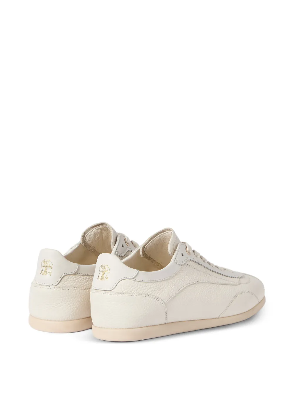 Brunello Cucinelli Sneakers met logo Beige
