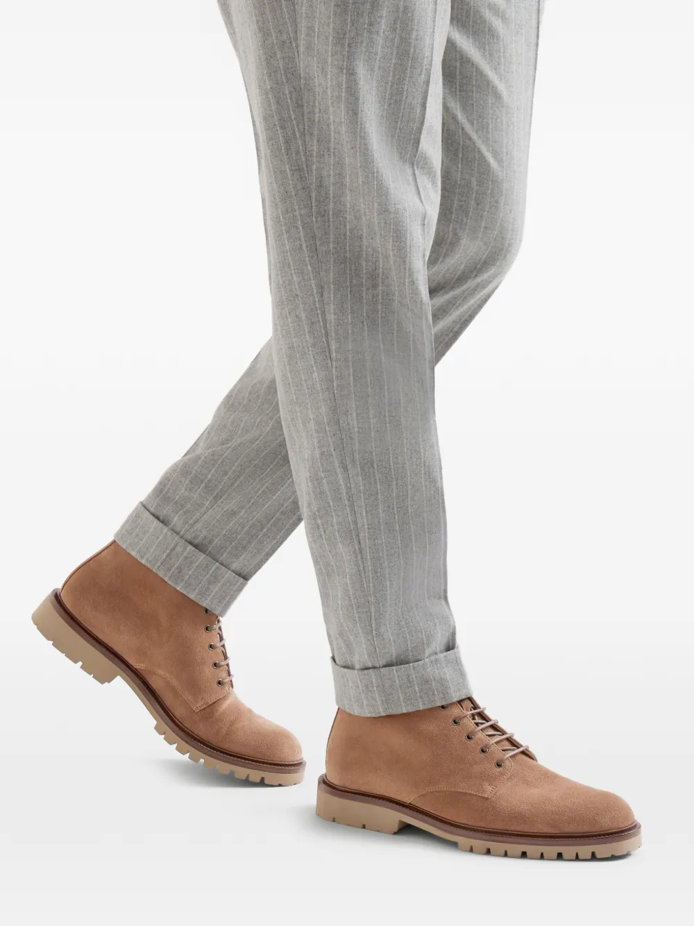 Brunello Cucinelli Suède enkellaarzen met veters Beige