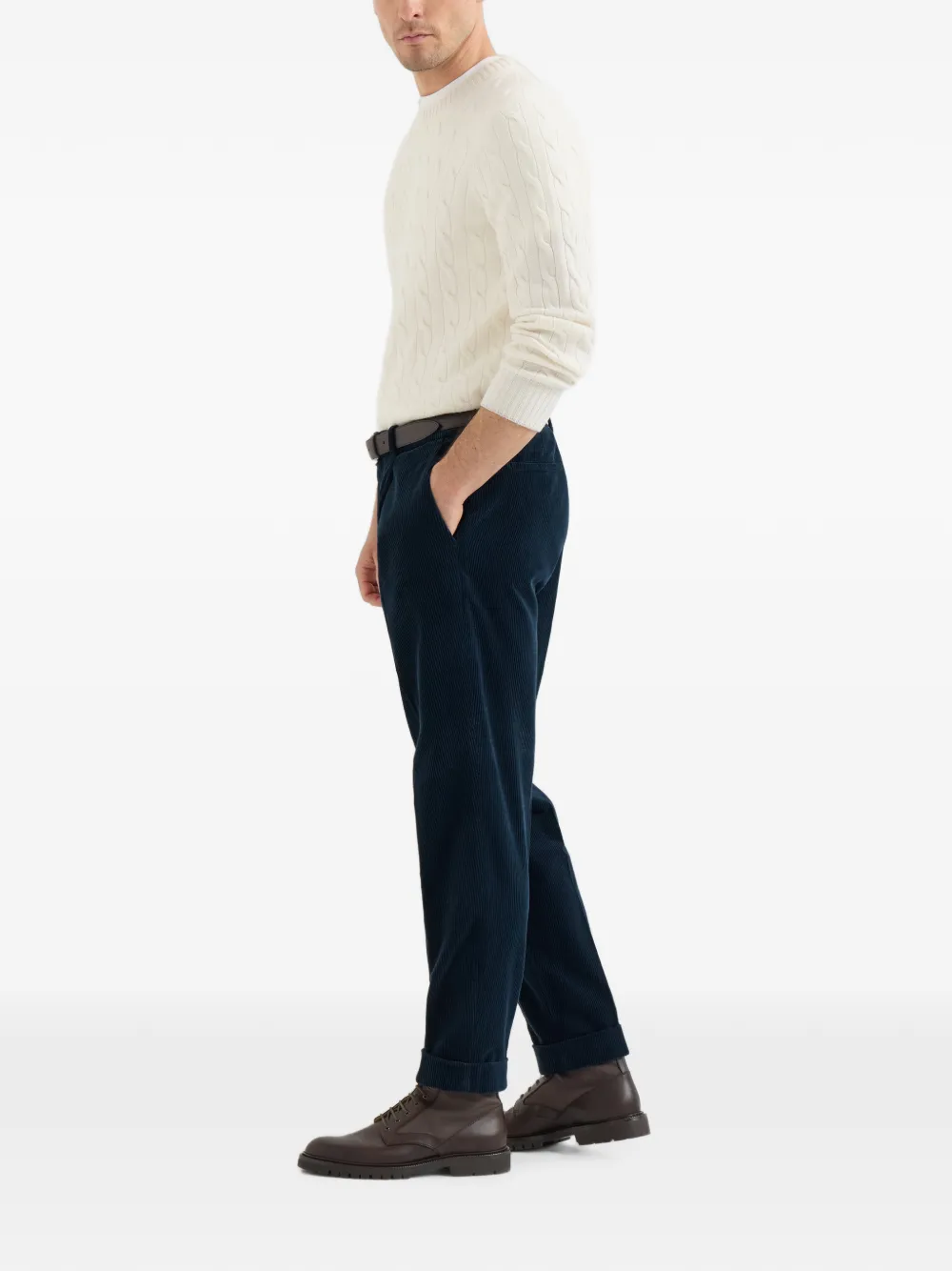 Brunello Cucinelli Katoenen ribfluwelen broek met plooi en stukgeverfde afwerking Blauw