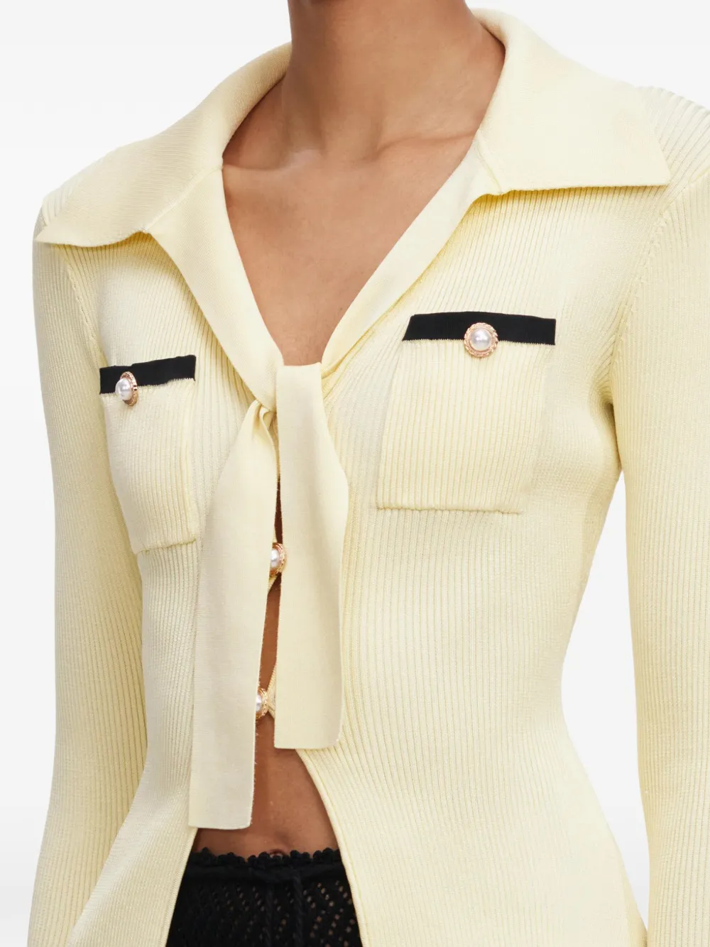 Self-Portrait Geribbelde blouse verfraaid met parels Geel