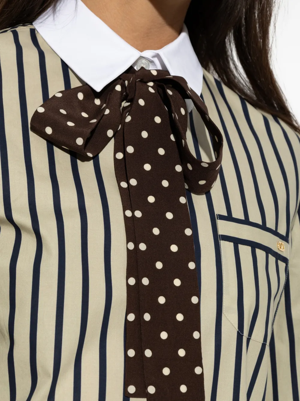 Valentino Garavani Gestreepte blouse met strikdetail Beige