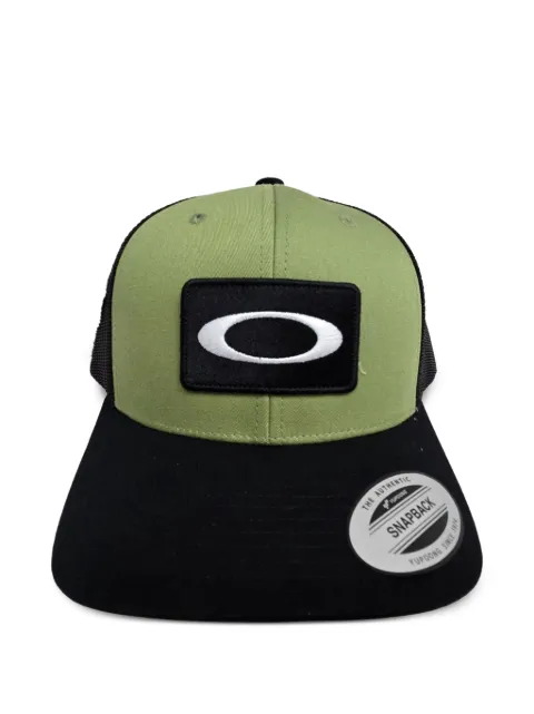 Oakley gorra trucker con parche del logo