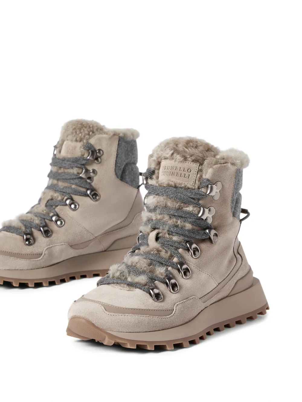 Brunello Cucinelli Suède sneakers met gebreid inzetstuk en lammy voering Beige