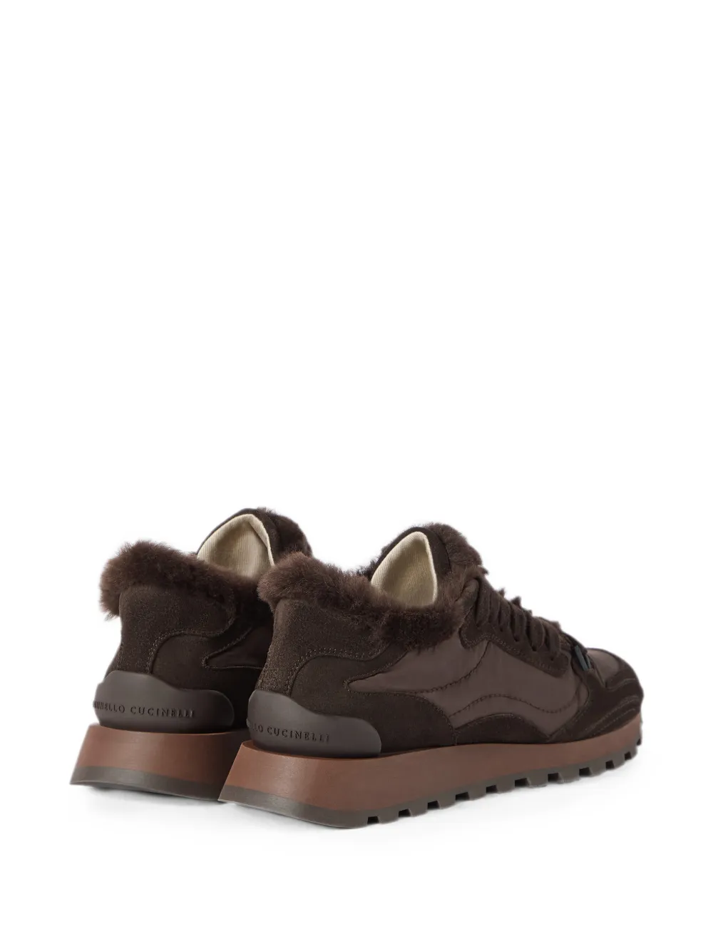 Brunello Cucinelli Suède en techno sneakers met lammy voering en monili Bruin