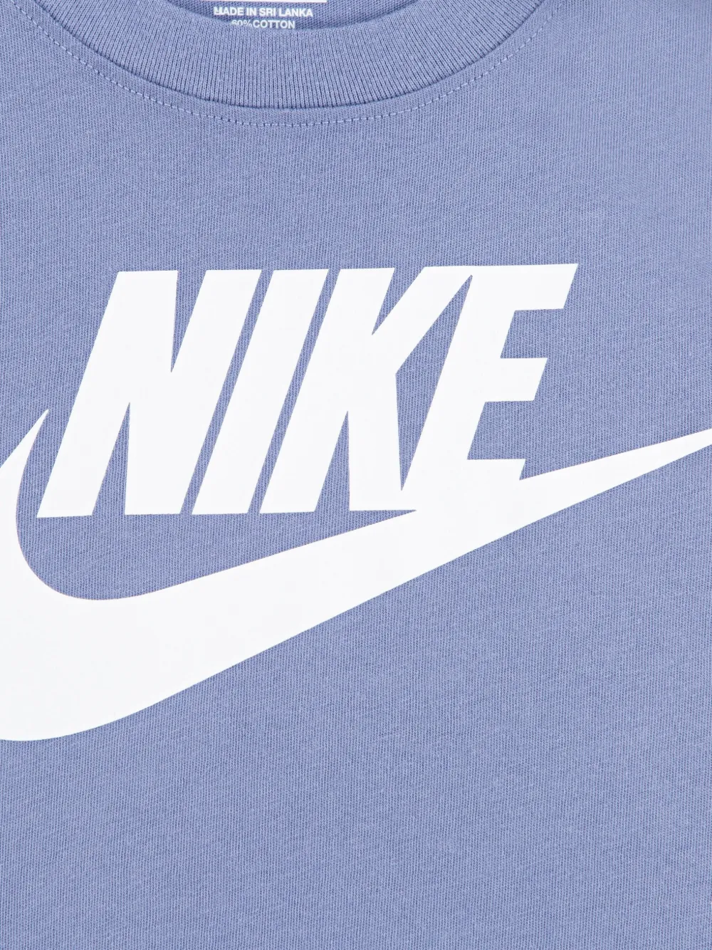 Nike Kids Futura Evergreen T-shirt met logoprint Blauw
