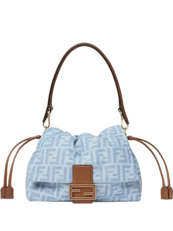 FENDI バゲット® ソフト ミディアム ライトブルーFF デニムバッグ