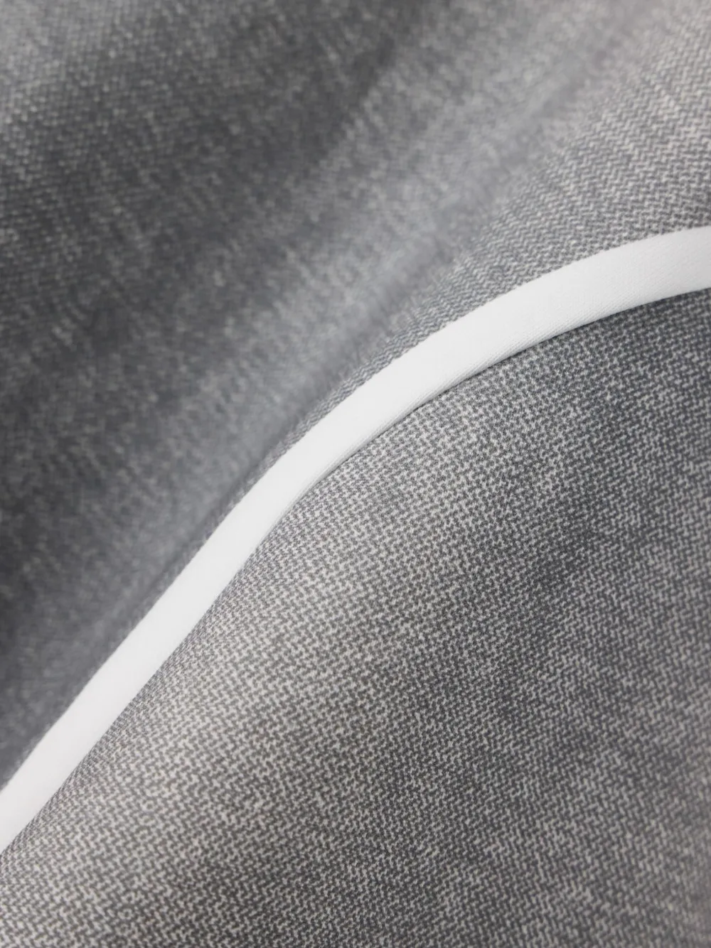 Emporio Armani Hoodie met contrasterende afwerking en korte mouwen Grijs