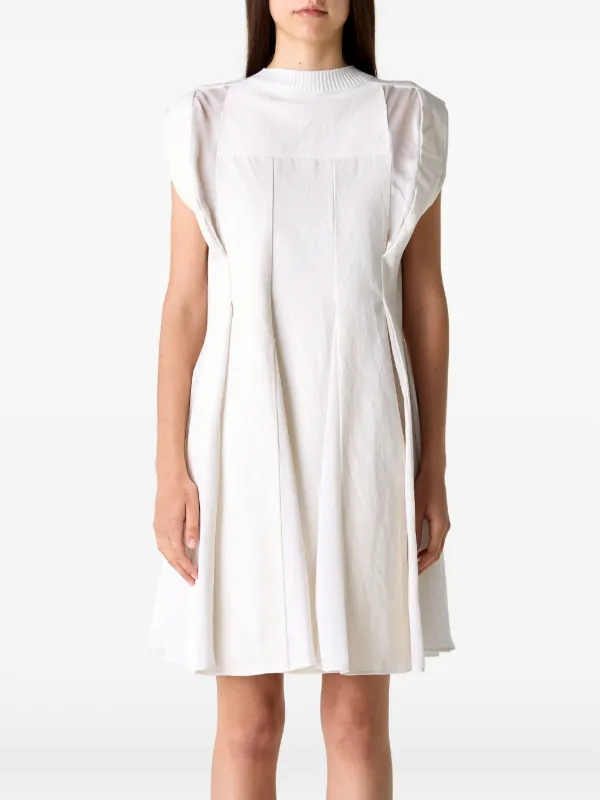 Sacai プリーツ パネル ワンピース | ホワイト | FARFETCH JP