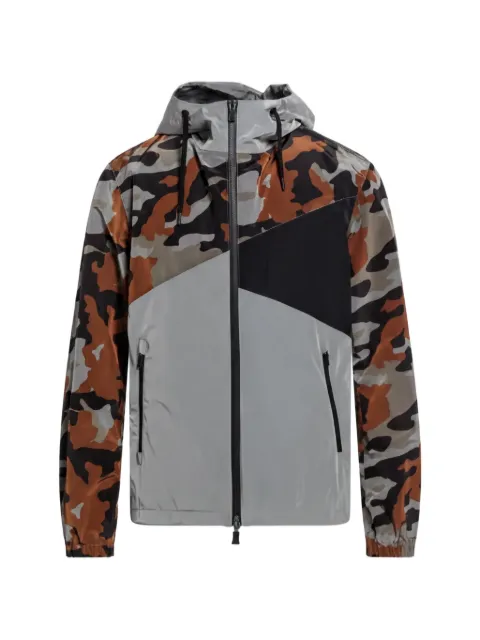 Herno chaqueta con capucha y estampado militar